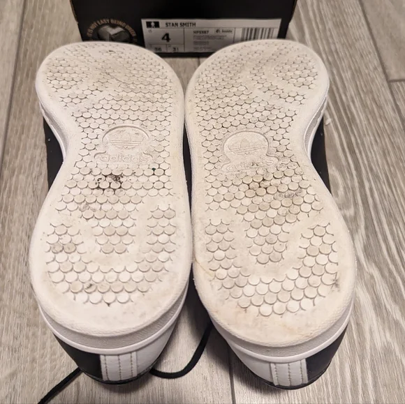 Adidas Cruella DeVil shoes - Picture 9 of 14